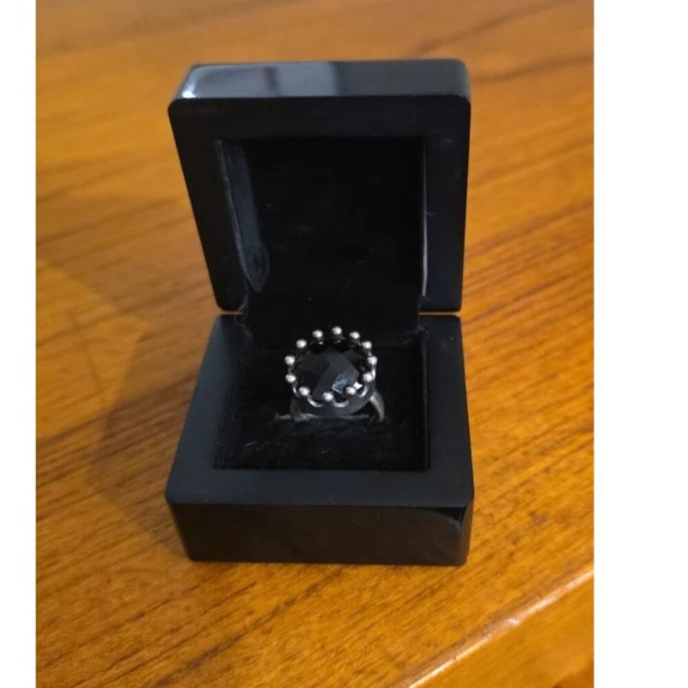 925 Sterling Silver Faceted Black Onyx Designer Band Ring Size 8